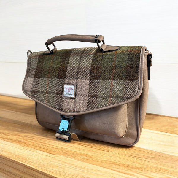 Chestnut Tartan Laptop Bag.